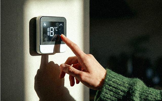 termostato abbassato risparmio ecologia